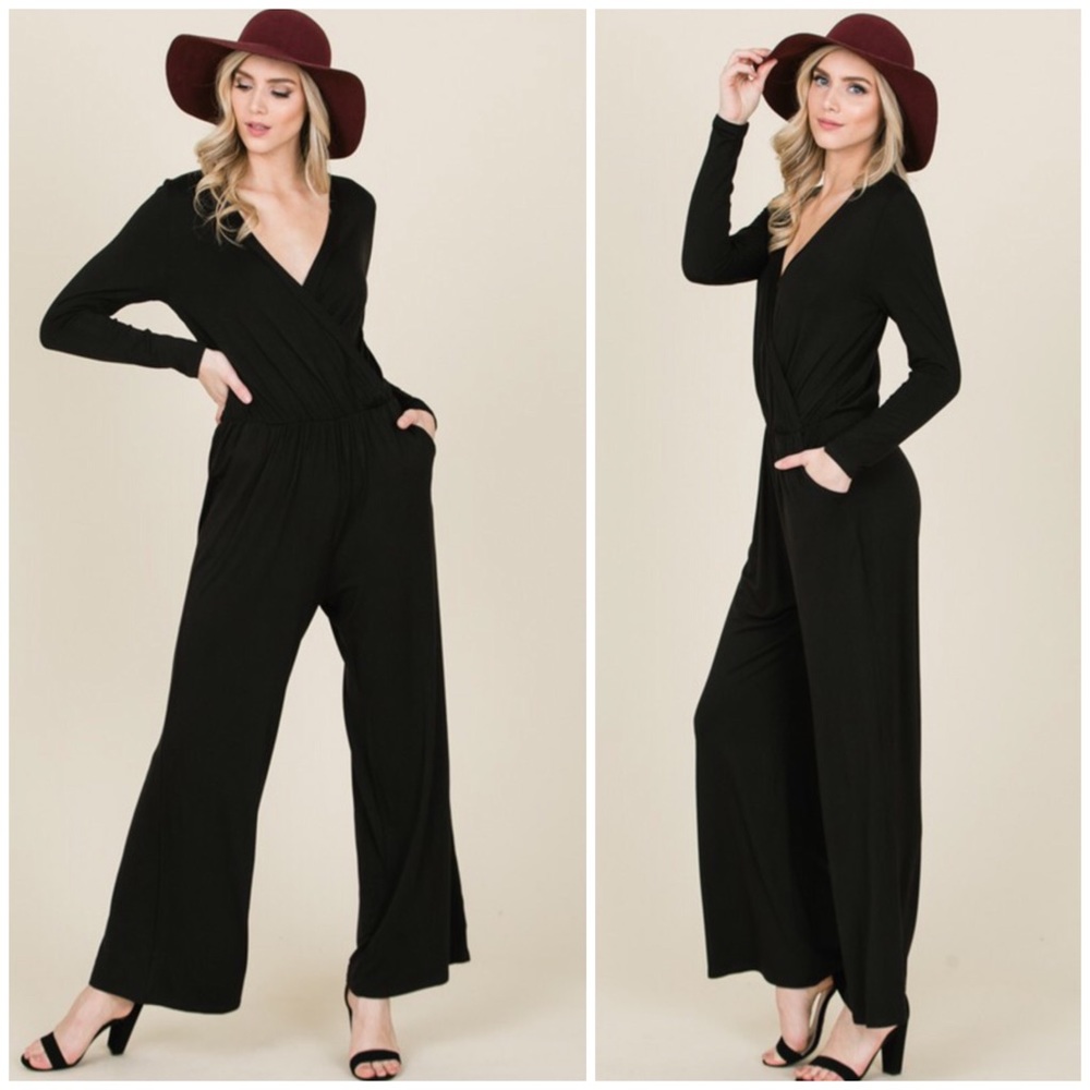 BLACK LONG SLEEVES JUMPSUIT - Picture 1 of 4